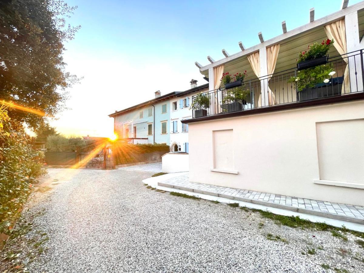 Ferienwohnung Dimora Di Charme Peschiera Del Garda Exterior foto